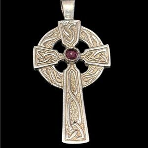 COPY - * Rare unidentified Stamp Garnet Stone Celtic Cross Pendant
